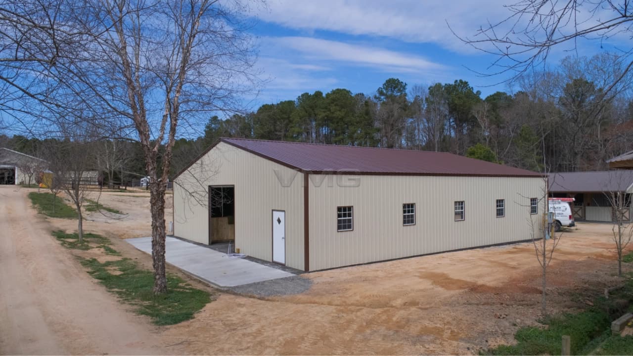 46’x60’x12′ Metal Livestock Shelter