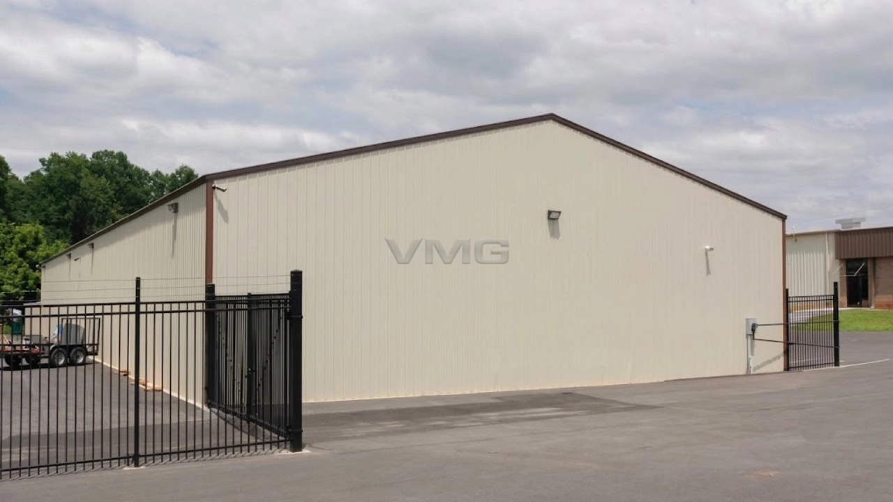40x120x16 Commercial Metal Garage