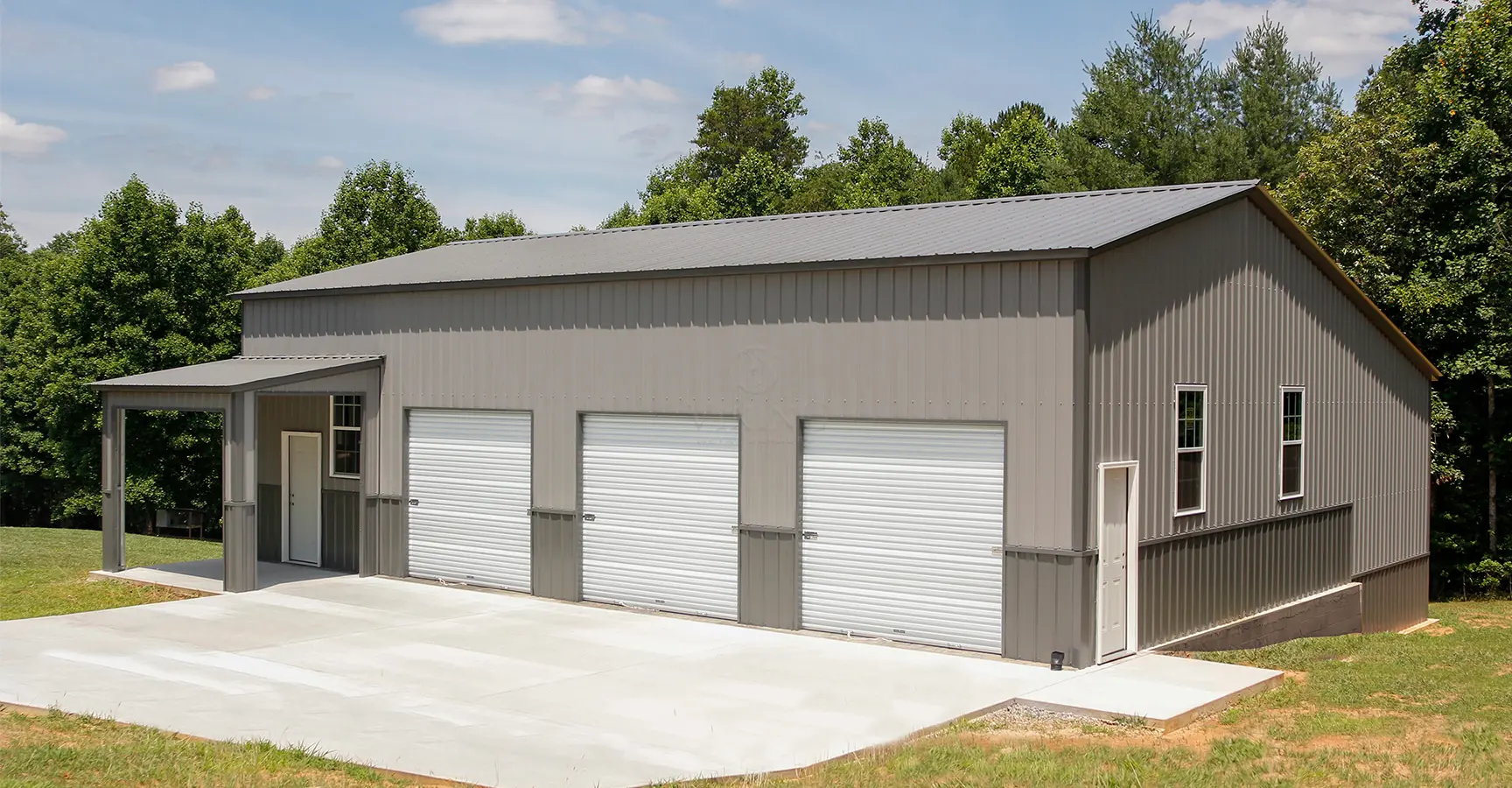 30' Wide Garage Buildings