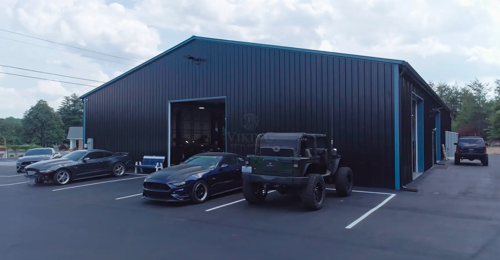 Auto Repair Metal Building
