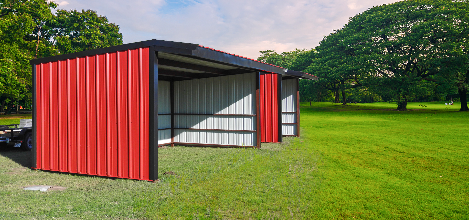 METAL LOAFING SHED